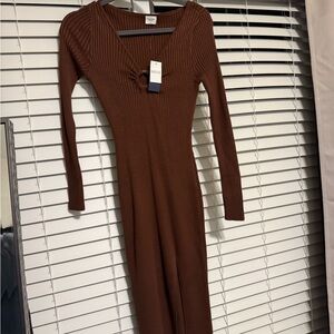 Abercrombie and Fitch Women’s sweater dress.